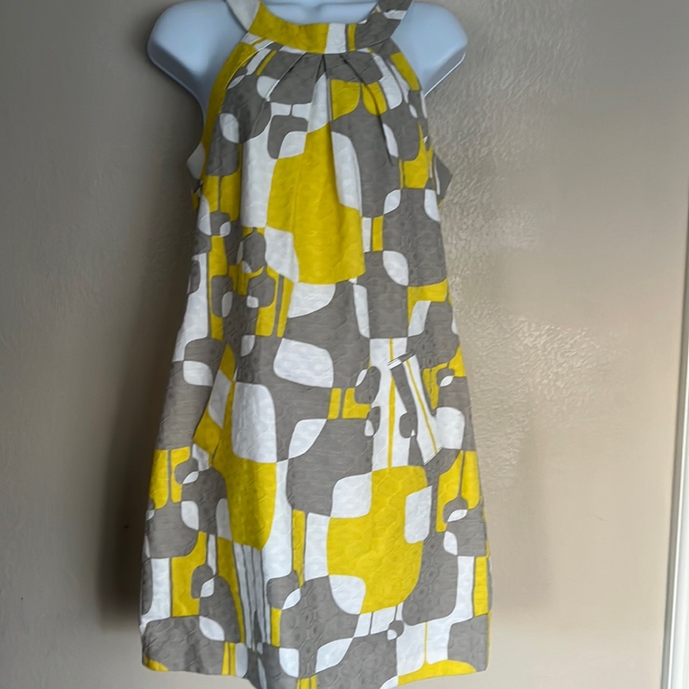 Sleeveless dress by Trina Turk